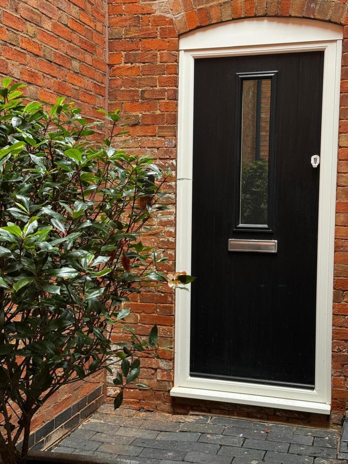 Appartamento Romeo'S Arch High End Luxury In Centre Of Stratford With Parking Esterno foto